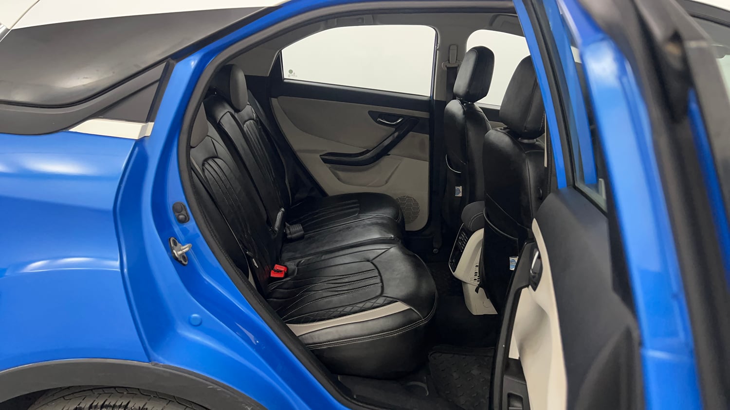 Used 2020 Tata Nexon XZA Plus (O) Dual Tone Petrol Automatic interior RIGHT SIDE REAR DOOR CABIN VIEW
