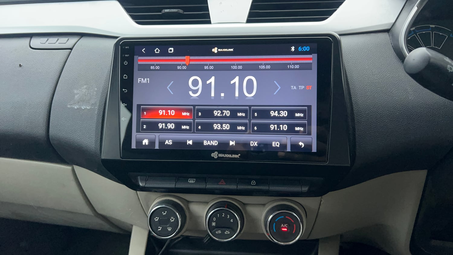Used 2020 Renault Triber RXZ EASY-R AMT Petrol Automatic interior MUSIC SYSTEM & AC CONTROL VIEW
