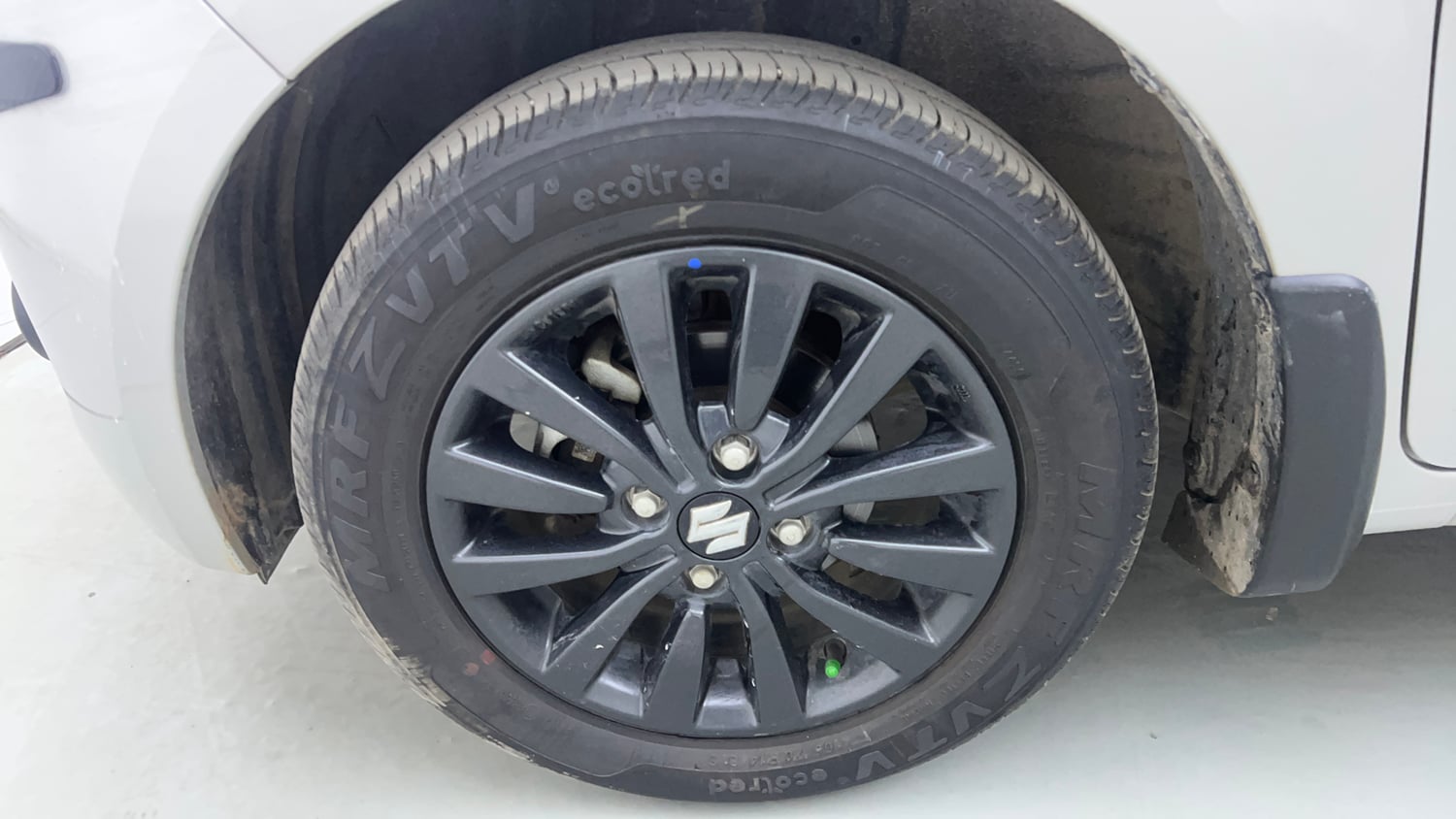 Used 2025 Maruti Suzuki Wagon R ZXI Plus 1.2 AGS Petrol Automatic tyres LEFT FRONT TYRE RIM VIEW