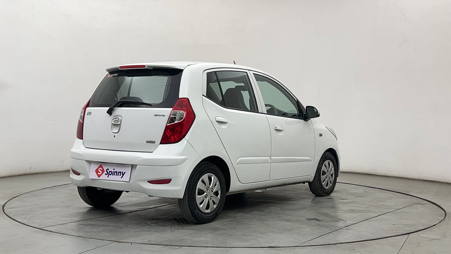 Used 2013 Hyundai i10 Sportz 1.2 Kappa2 Petrol Manual exterior RIGHT REAR CORNER VIEW