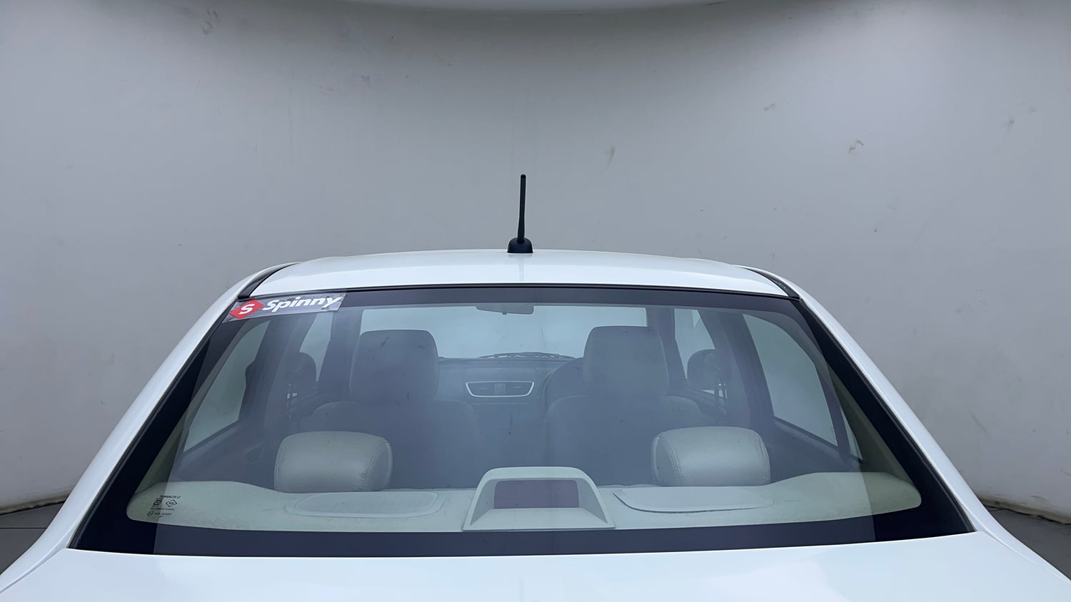 Used 2015 Maruti Suzuki Swift Dzire VXI Petrol Manual exterior BACK WINDSHIELD VIEW
