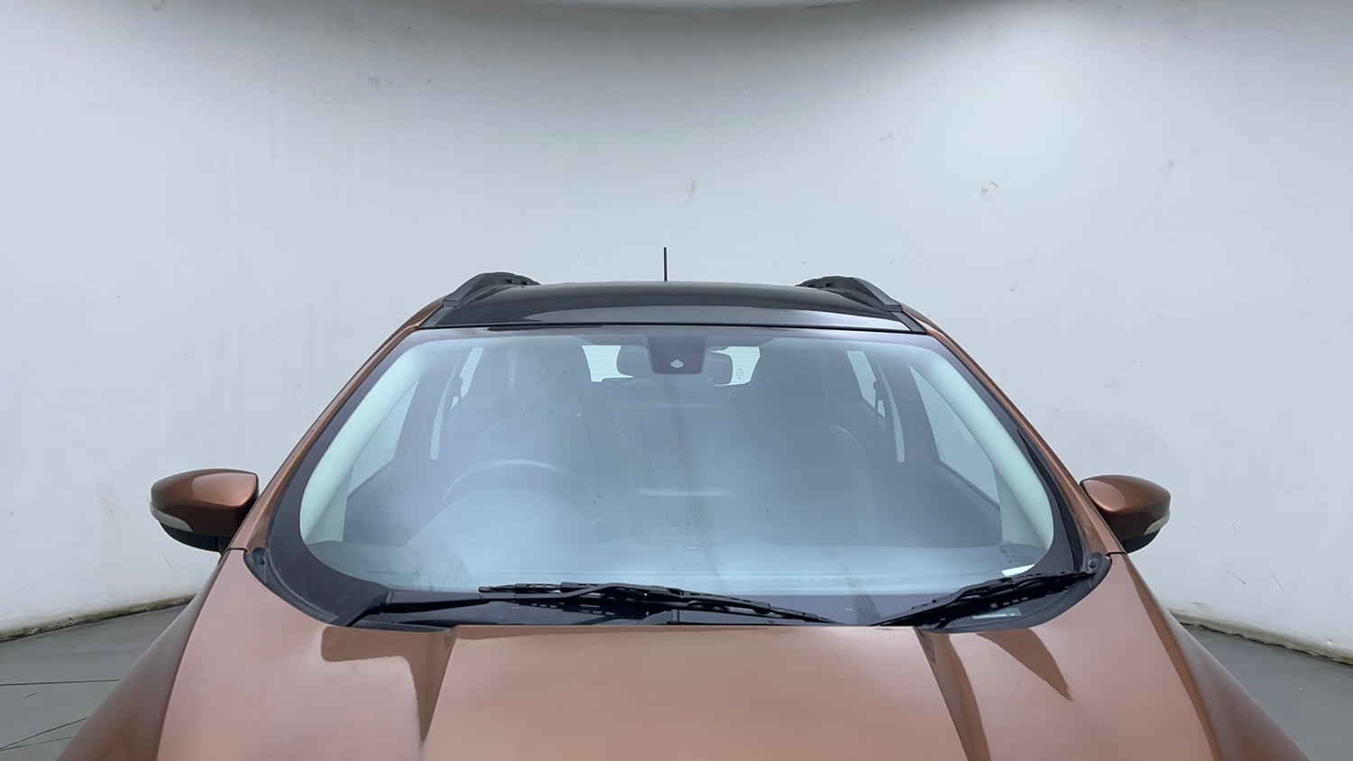 Used 2020 Ford EcoSport S MT 1.5 TDCi Diesel Manual exterior FRONT WINDSHIELD VIEW