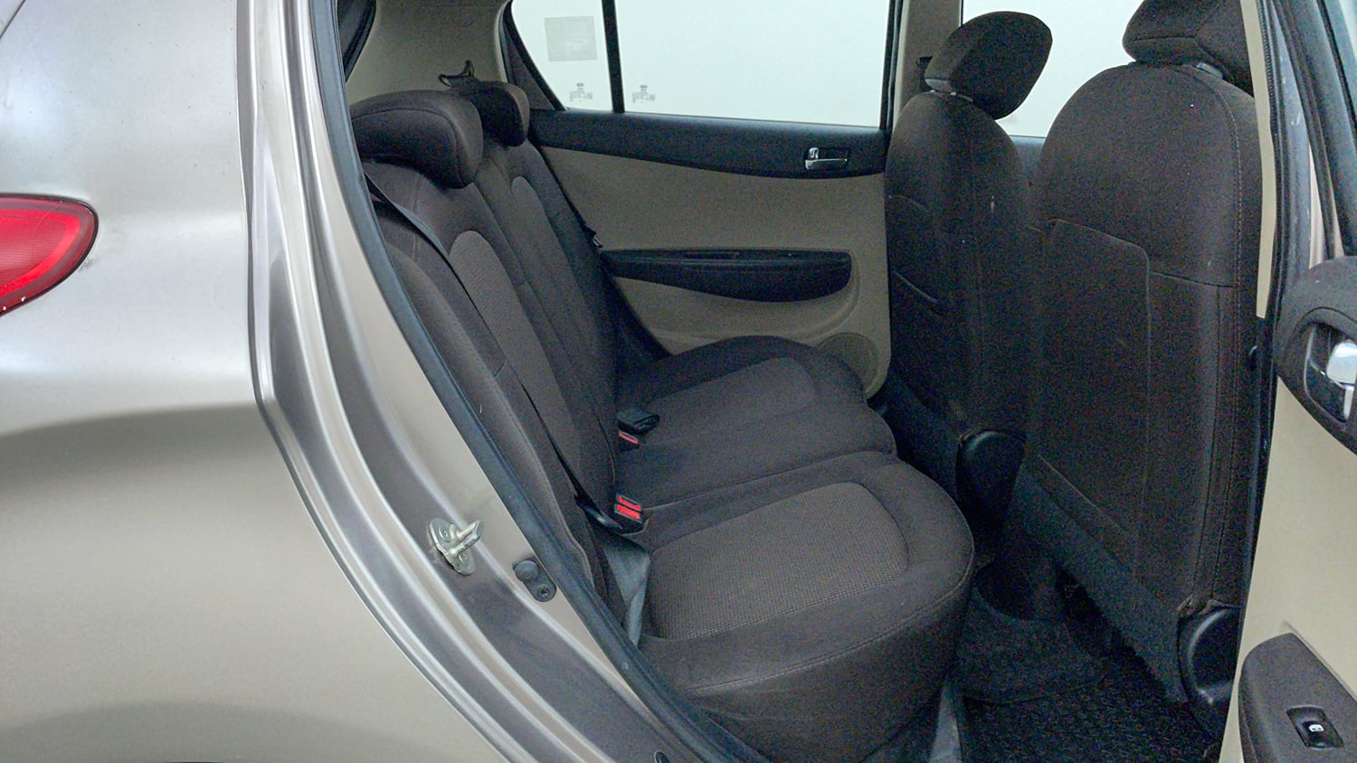 Used 2013 Hyundai i20 Asta 1.2 Petrol Manual interior RIGHT SIDE REAR DOOR CABIN VIEW