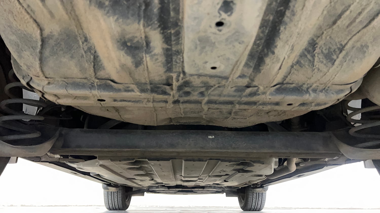 Used 2025 Honda Elevate V CVT Petrol Automatic extra REAR UNDERBODY VIEW (TAKEN FROM REAR)