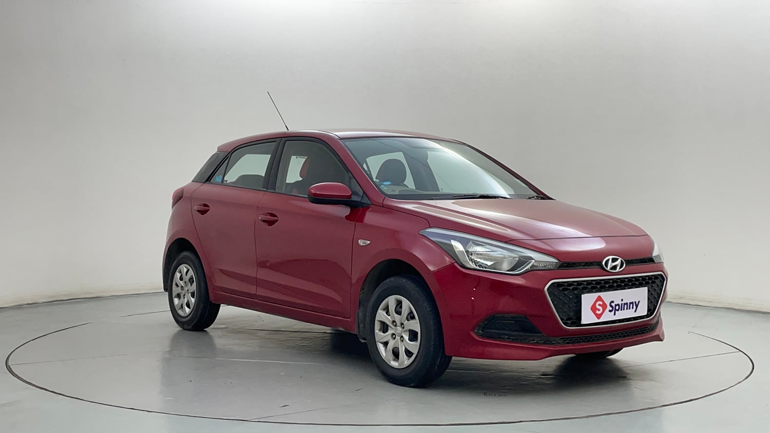 Used 2015 Hyundai Elite i20 Magna 1.2 Petrol Manual exterior RIGHT FRONT CORNER VIEW
