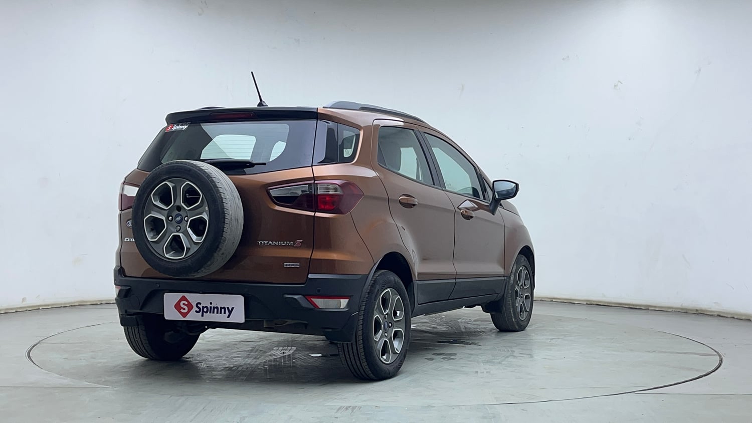 Used 2020 Ford EcoSport S MT 1.5 TDCi Diesel Manual exterior RIGHT REAR CORNER VIEW