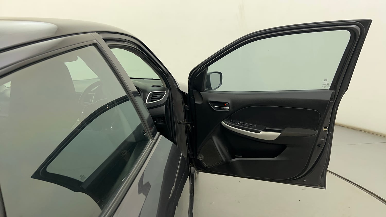 Used 2017 Maruti Suzuki Baleno Delta 1.2 Petrol Manual interior RIGHT FRONT DOOR OPEN VIEW