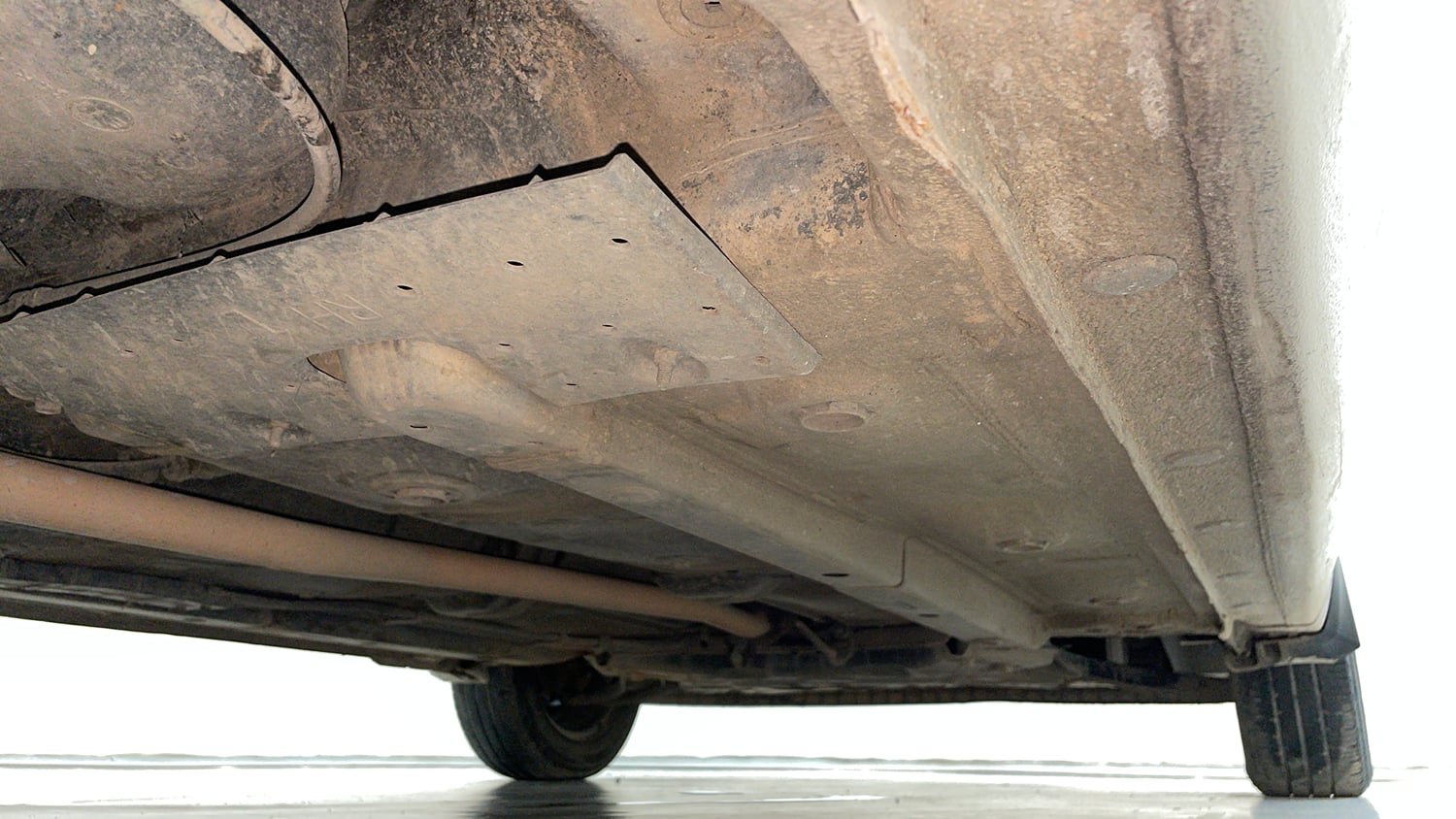 Used 2019 Hyundai Santro Sportz Petrol Manual extra REAR RIGHT UNDERBODY VIEW