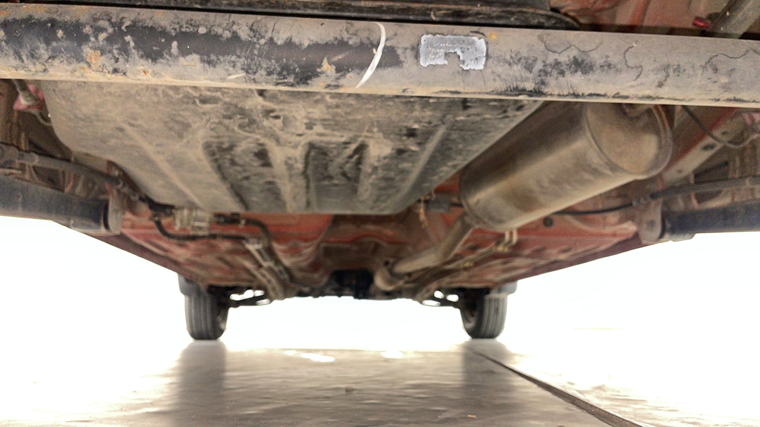 Used 2018 Maruti Suzuki Alto 800 LXi Petrol Manual extra REAR UNDERBODY VIEW (TAKEN FROM REAR)