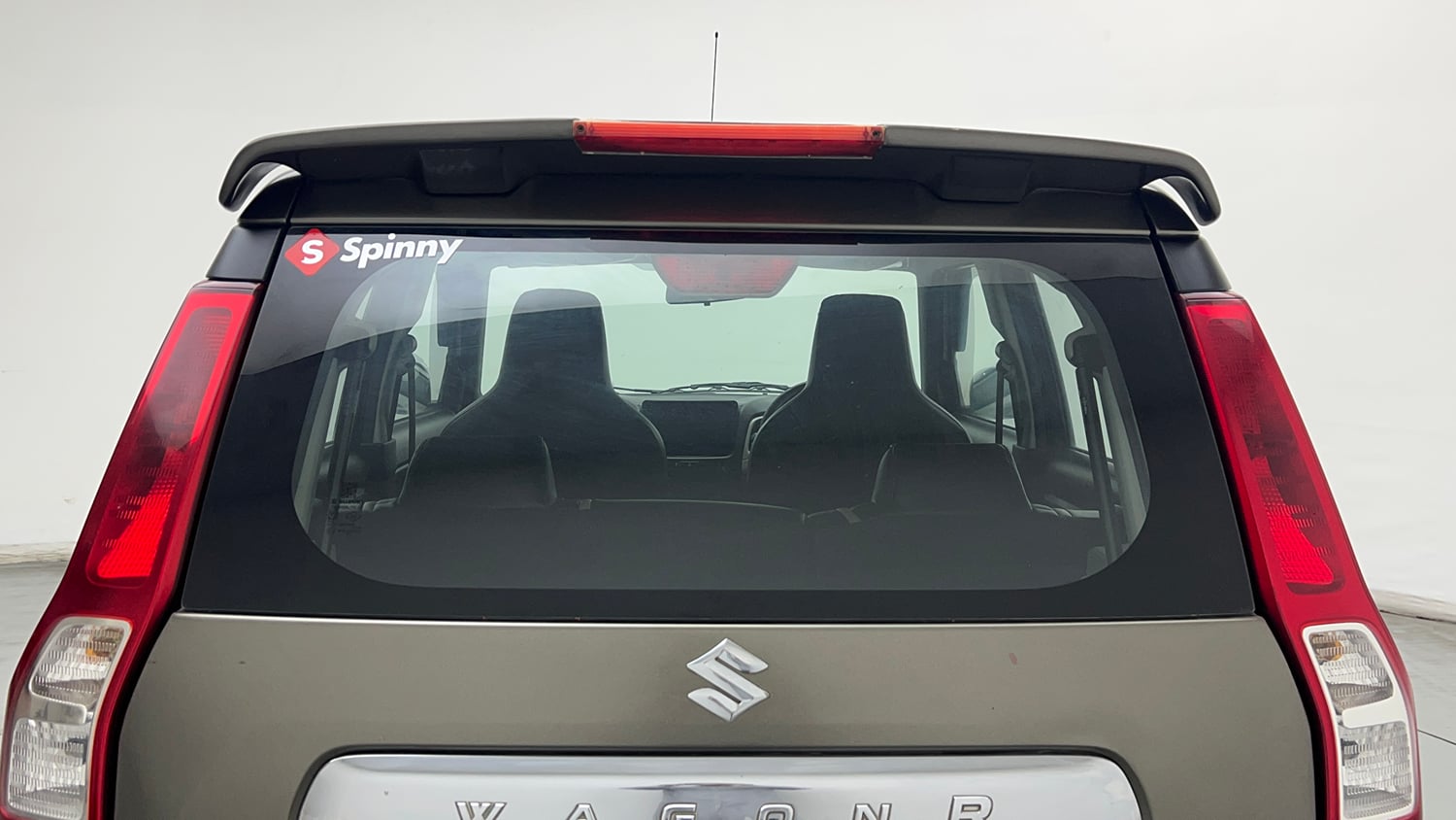 Used 2023 Maruti Suzuki Wagon R VXI 1.0 Petrol Manual exterior BACK WINDSHIELD VIEW