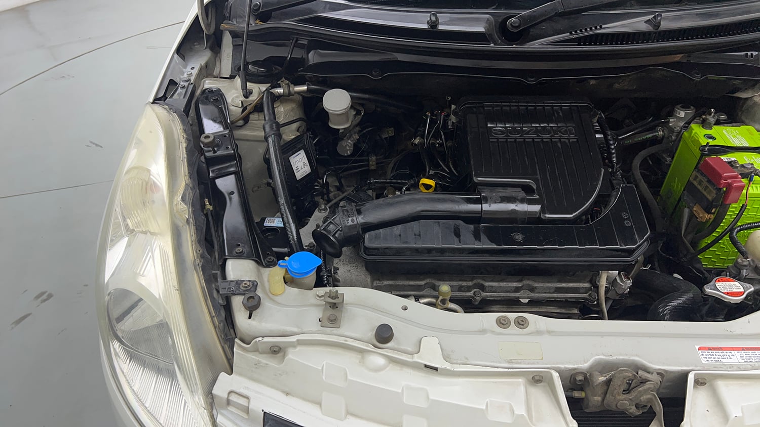 Used 2013 Maruti Suzuki Swift VXI CNG (Outside Fitted) Cng Manual engine ENGINE RIGHT SIDE VIEW