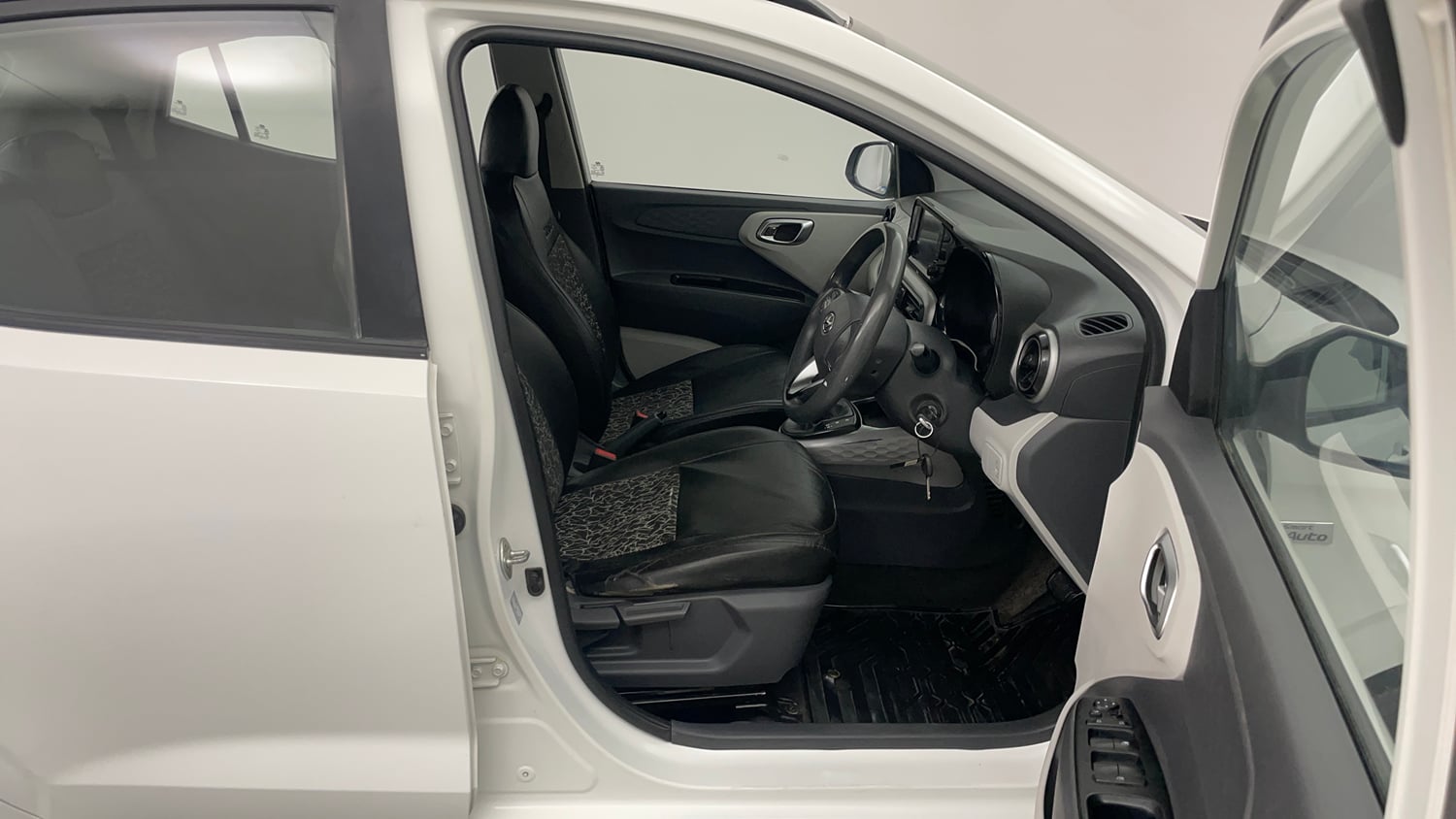 Used 2021 Hyundai Grand i10 Nios Sportz AMT 1.2 Kappa VTVT Petrol Automatic interior RIGHT SIDE FRONT DOOR CABIN VIEW