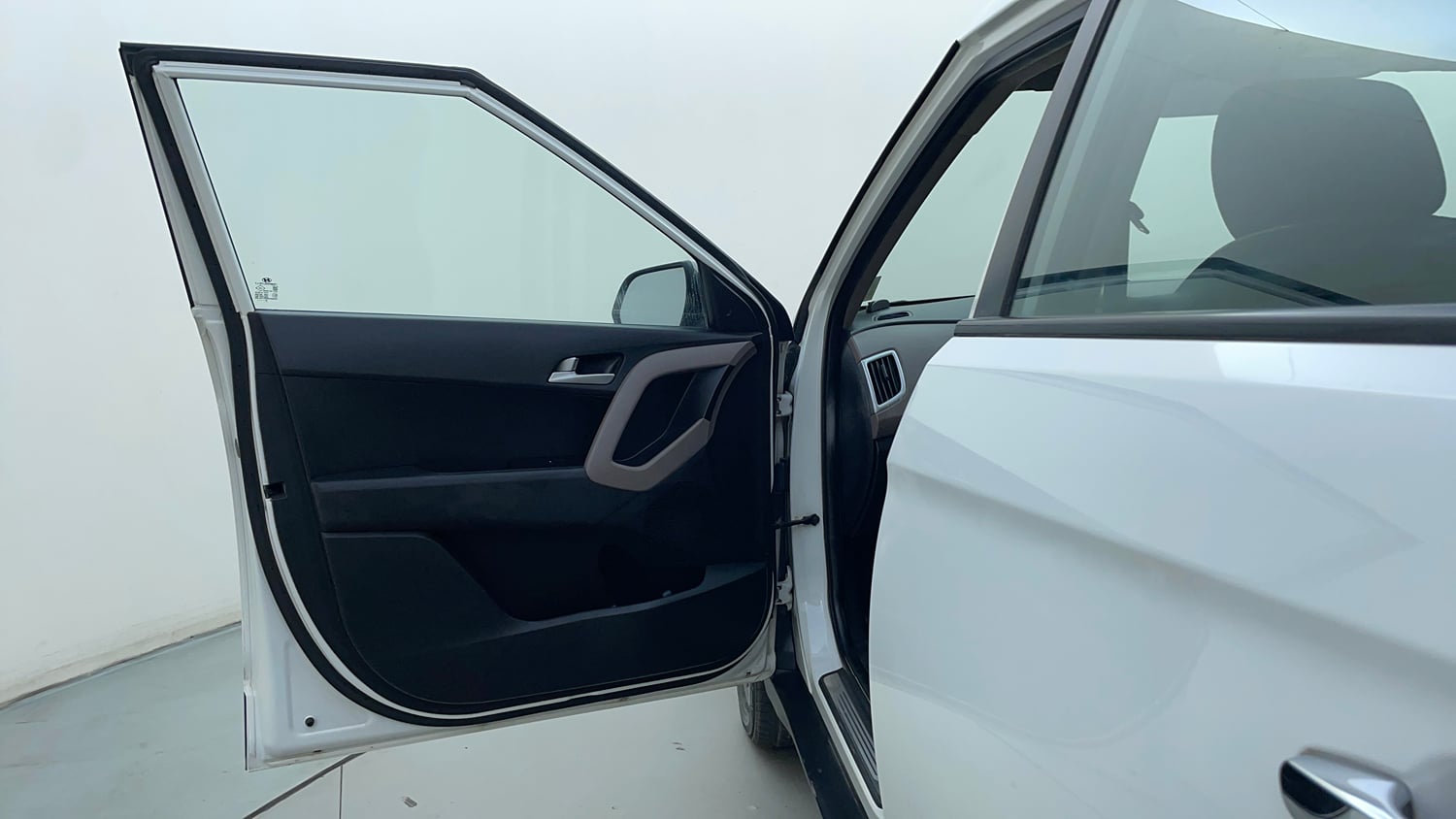 Used 2018 Hyundai Creta SX 1.6 AT Petrol Petrol Automatic interior LEFT FRONT DOOR OPEN VIEW