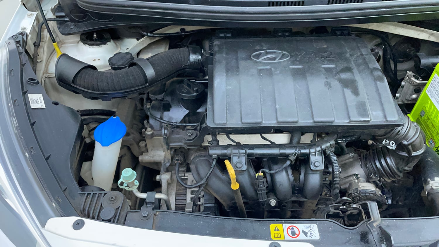 Used 2016 Hyundai Xcent S 1.2 Petrol Manual engine ENGINE RIGHT SIDE VIEW