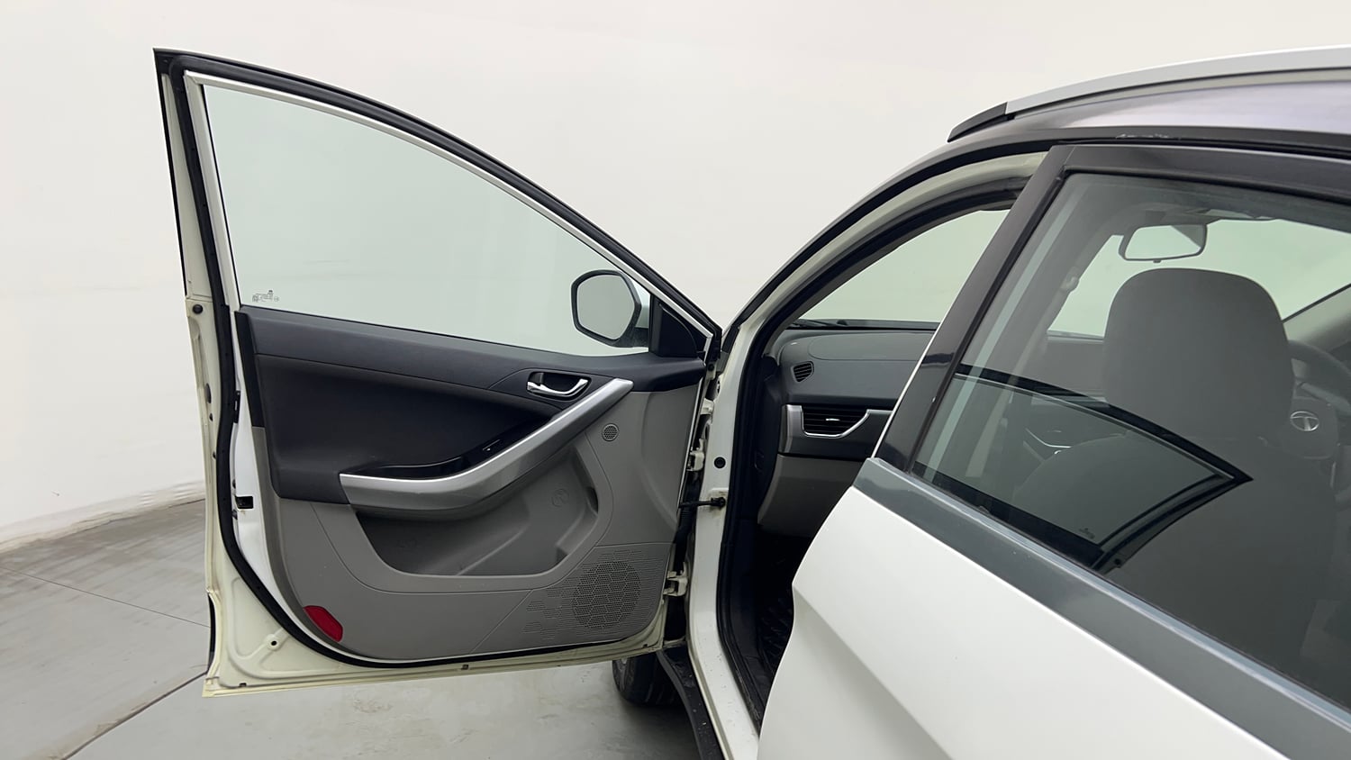 Used 2018 Tata Nexon XZA Plus Petrol Petrol Automatic interior LEFT FRONT DOOR OPEN VIEW