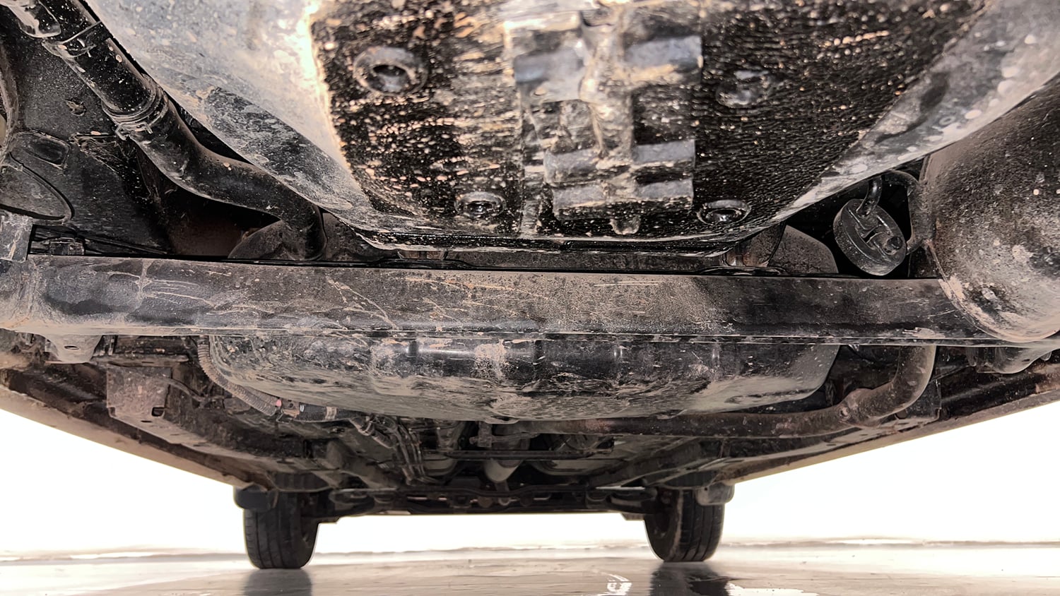 Used 2025 Tata Tiago XTA Petrol Automatic extra REAR UNDERBODY VIEW (TAKEN FROM REAR)