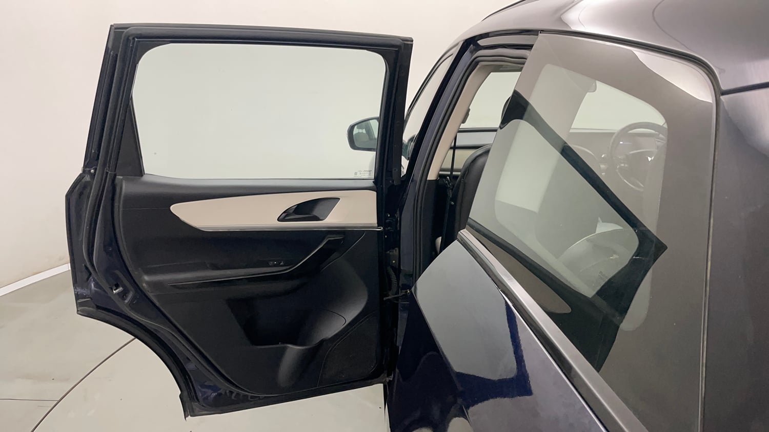 Used 2022 Mahindra XUV700 AX 5 Petrol AT 5 STR Petrol Automatic interior LEFT REAR DOOR OPEN VIEW