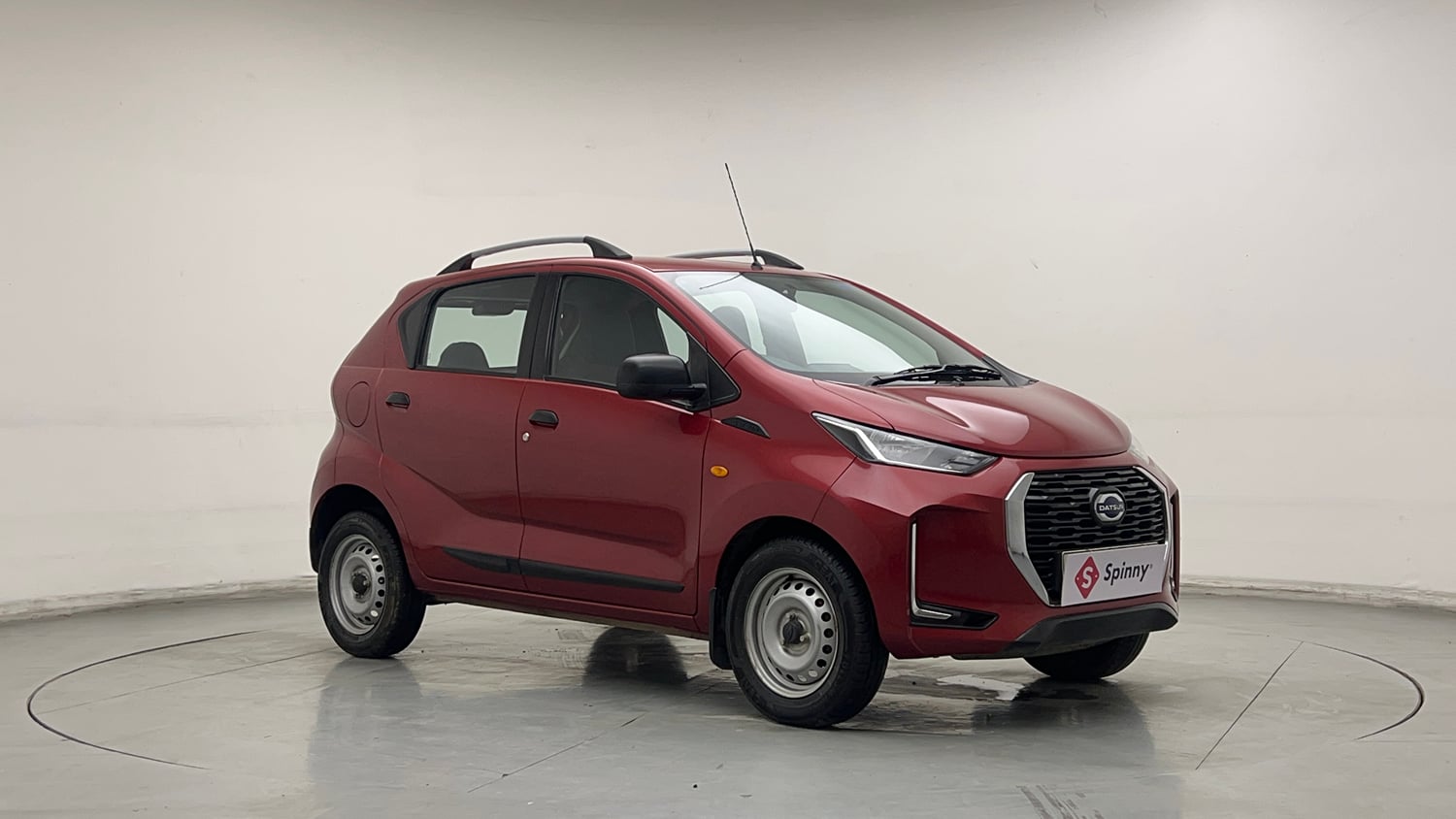 Used 2021 Datsun Redi-GO A Petrol Manual exterior RIGHT FRONT CORNER VIEW