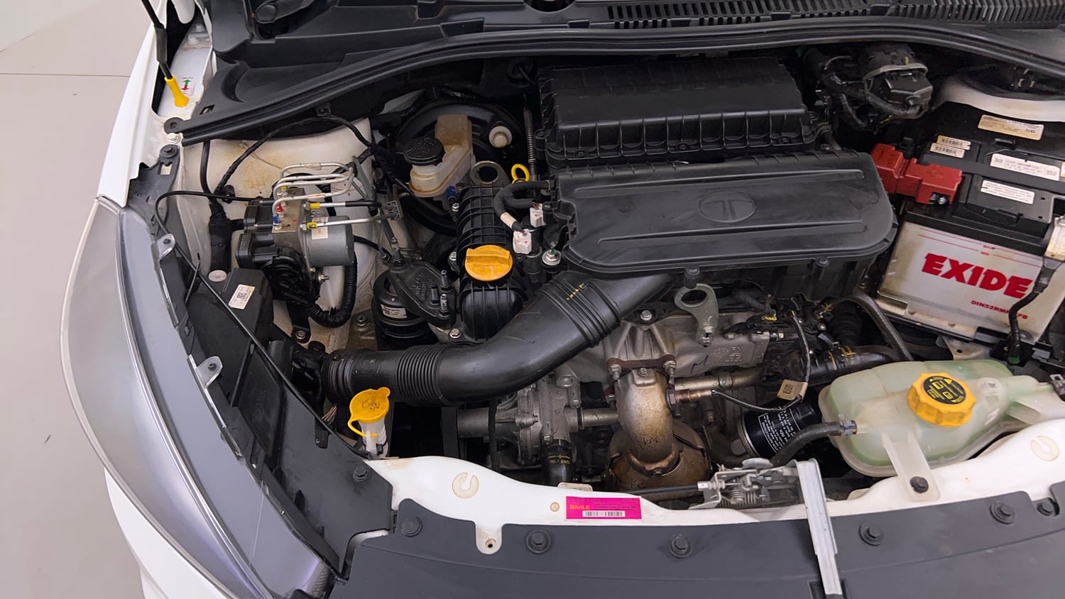 Used 2025 Tata Tiago XTA Petrol Automatic engine ENGINE RIGHT SIDE VIEW