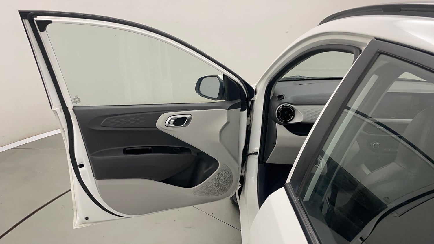 Used 2021 Hyundai Grand i10 Nios Sportz AMT 1.2 Kappa VTVT Petrol Automatic interior LEFT FRONT DOOR OPEN VIEW