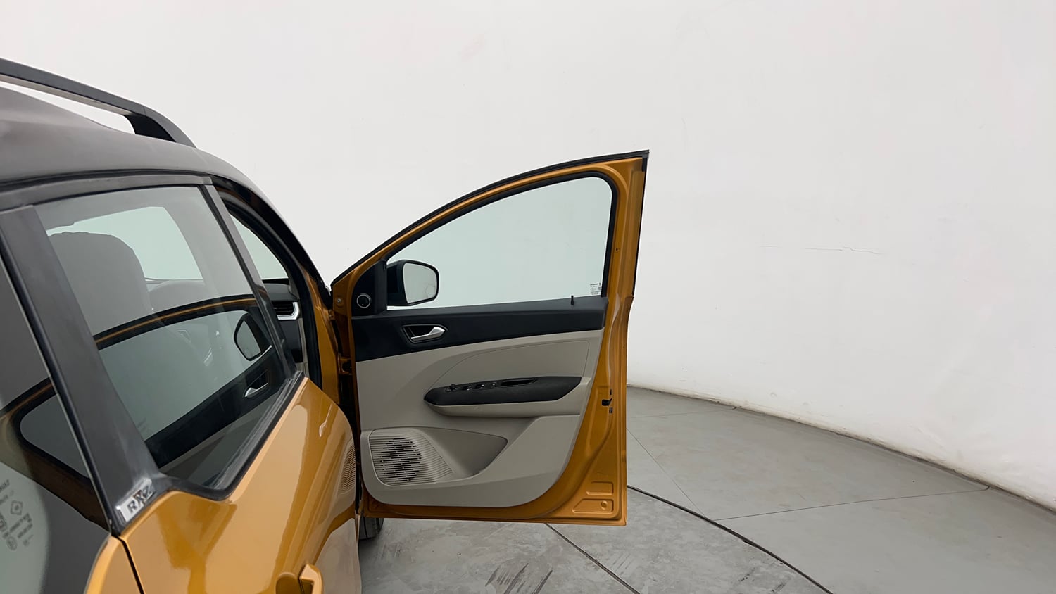 Used 2020 Renault Triber RXZ EASY-R AMT Petrol Automatic interior RIGHT FRONT DOOR OPEN VIEW