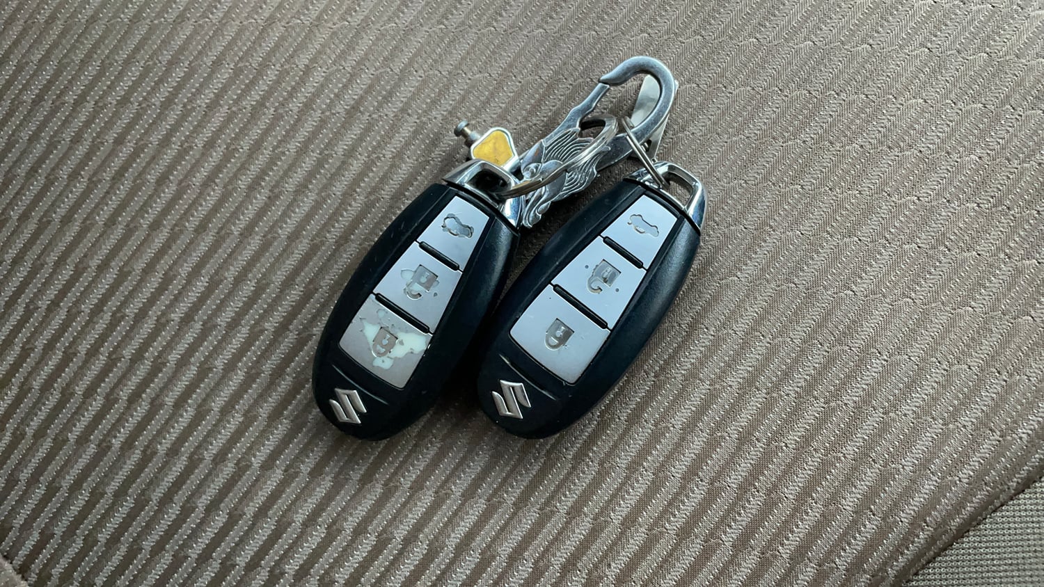 Used 2019 Maruti Suzuki Ciaz Zeta Hybrid 1.5 AT Petrol Automatic extra CAR KEY VIEW