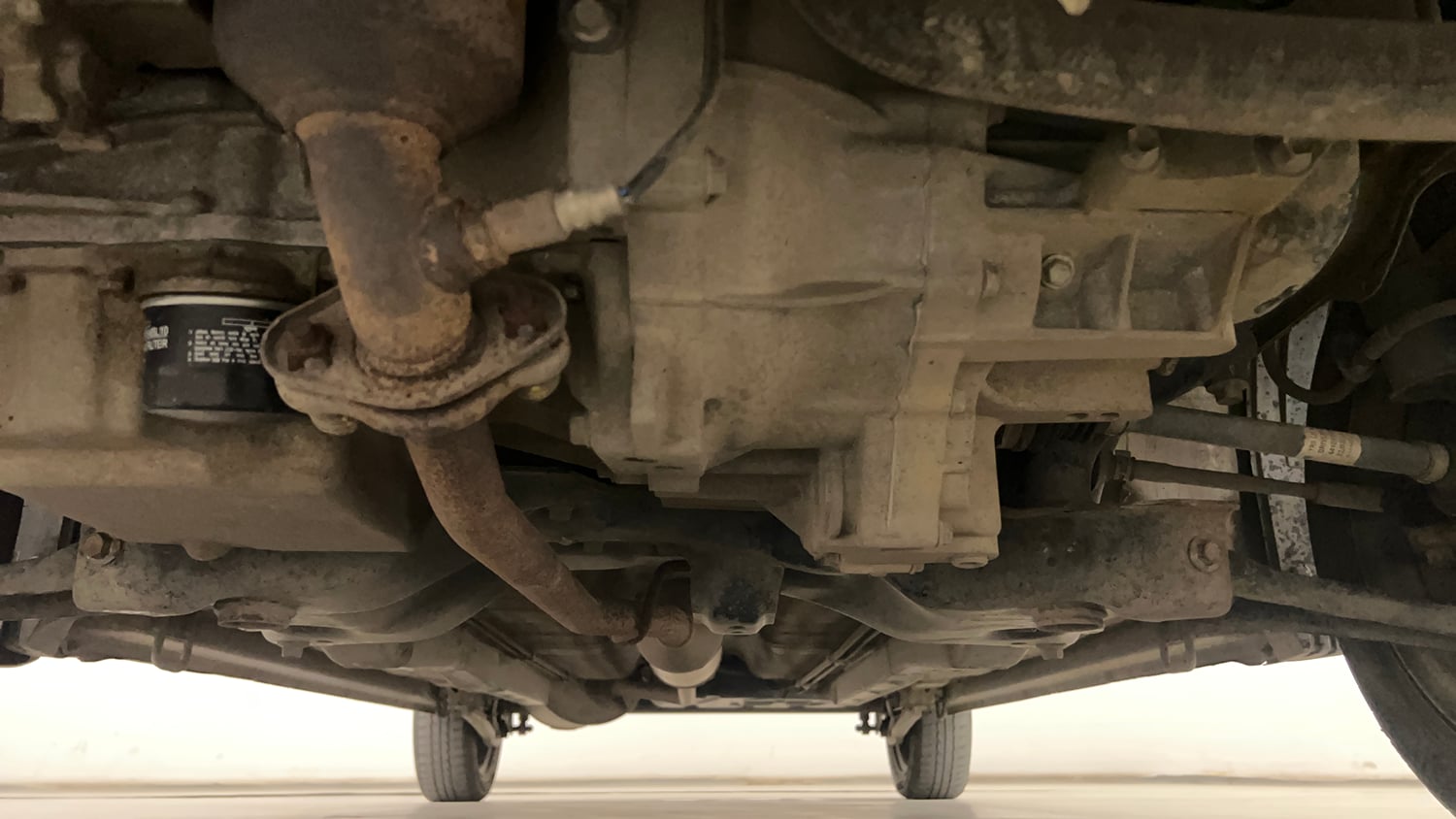 Used 2014 Maruti Suzuki Wagon R VXI Petrol Manual extra FRONT LEFT UNDERBODY VIEW