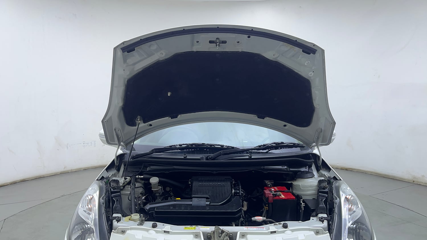 Used 2015 Maruti Suzuki Swift Dzire VXI Petrol Manual engine ENGINE & BONNET OPEN FRONT VIEW