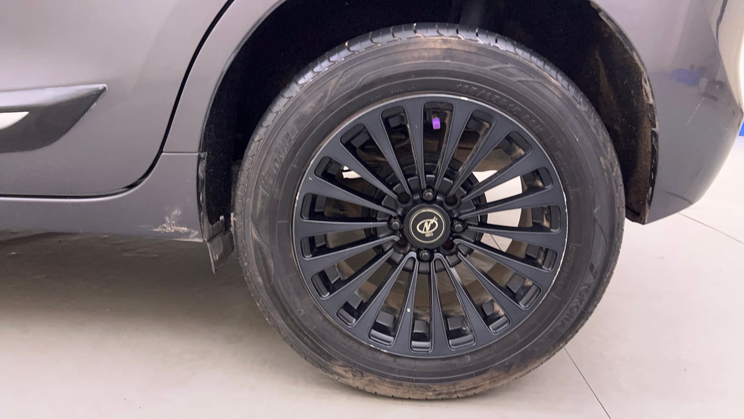 Used 2016 Maruti Suzuki Baleno Sigma 1.2 Petrol Manual tyres LEFT REAR TYRE RIM VIEW