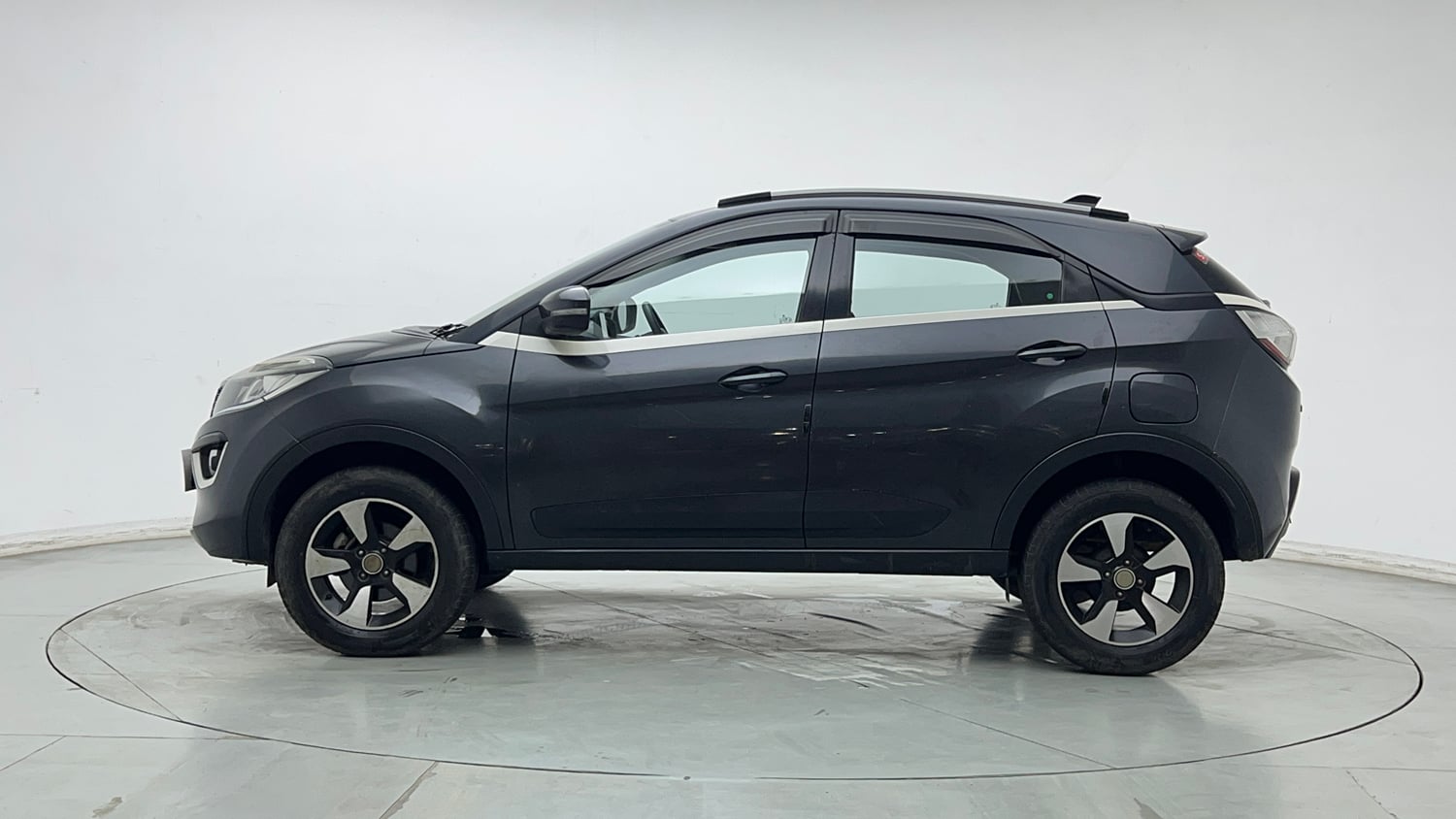 Used 2019 Tata Nexon XZA Plus Petrol Petrol Automatic exterior LEFT SIDE VIEW