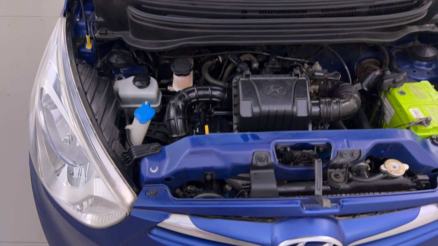 Used 2017 Hyundai Eon Era + Petrol Manual engine ENGINE RIGHT SIDE VIEW