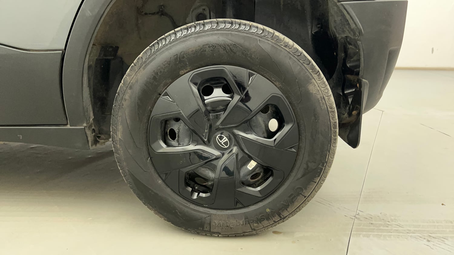 Used 2024 Tata Punch Adventure MT Petrol Manual tyres LEFT REAR TYRE RIM VIEW