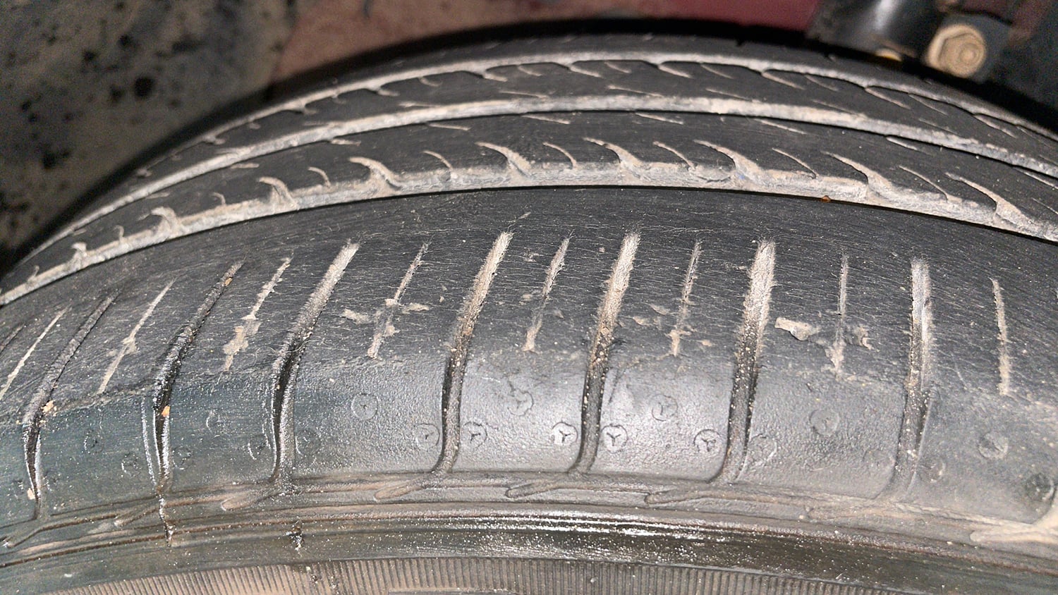 Used 2021 Ford Freestyle Titanium Plus 1.2 Ti-VCT Petrol Manual tyres LEFT FRONT TYRE TREAD VIEW
