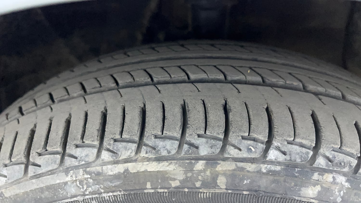 Used 2019 Hyundai Xcent S CRDi Diesel Manual tyres RIGHT FRONT TYRE TREAD VIEW