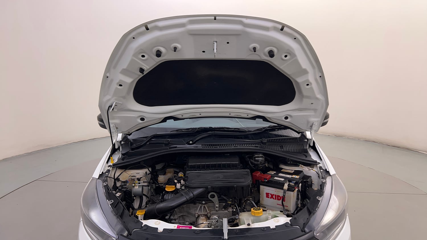 Used 2025 Tata Tiago XTA Petrol Automatic engine ENGINE & BONNET OPEN FRONT VIEW