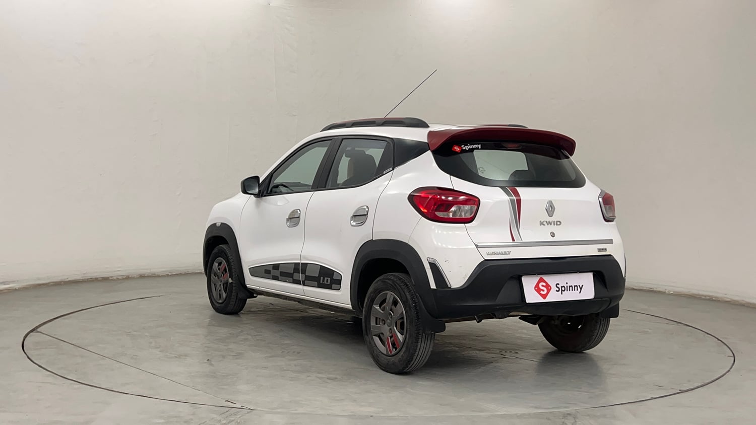 Used 2017 Renault Kwid 1.0 RXT AMT Petrol Automatic exterior LEFT REAR CORNER VIEW