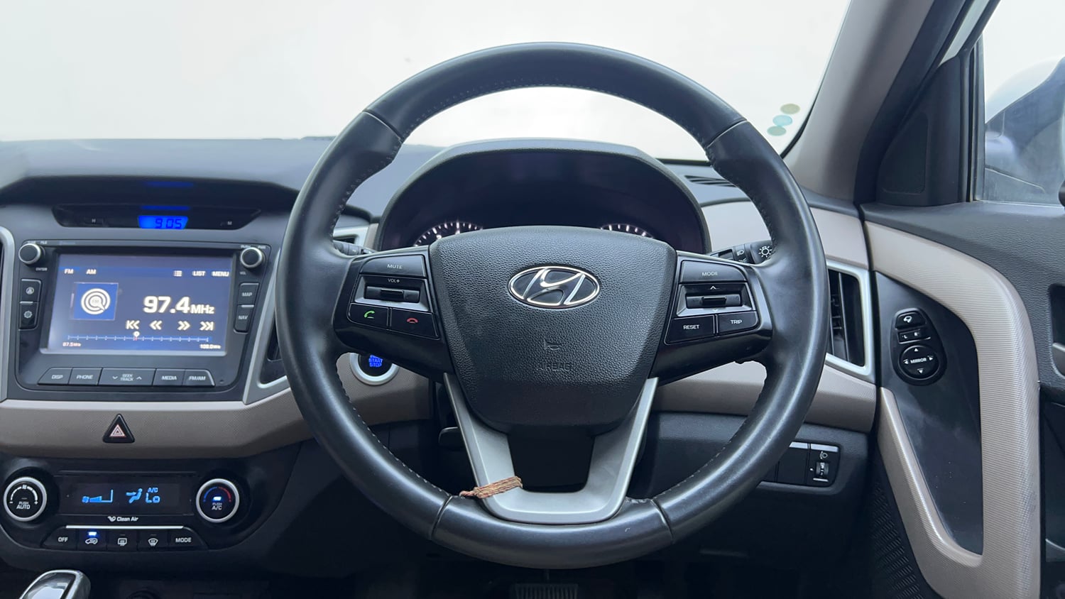 Used 2017 Hyundai Creta 1.6 SX Plus AT Petrol Petrol Automatic interior STEERING VIEW