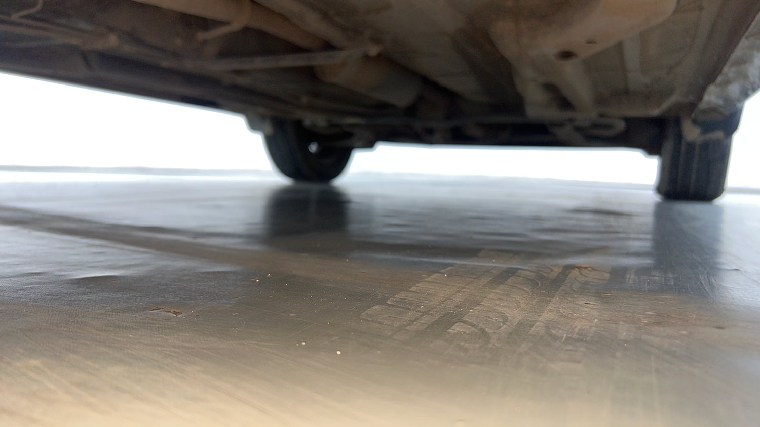 Used 2022 Tata Tiago XT CNG Cng Manual extra REAR RIGHT UNDERBODY VIEW
