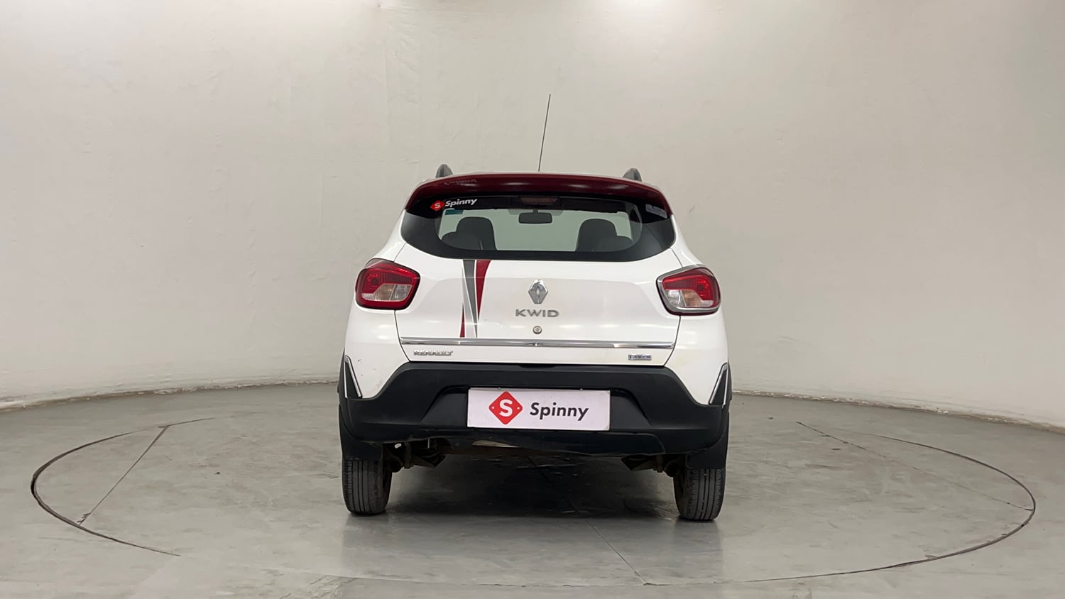 Used 2017 Renault Kwid 1.0 RXT AMT Petrol Automatic exterior BACK VIEW