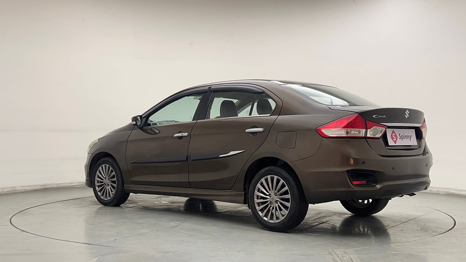 Used 2018 Maruti Suzuki Ciaz S 1.4 MT Petrol Manual exterior LEFT REAR CORNER VIEW