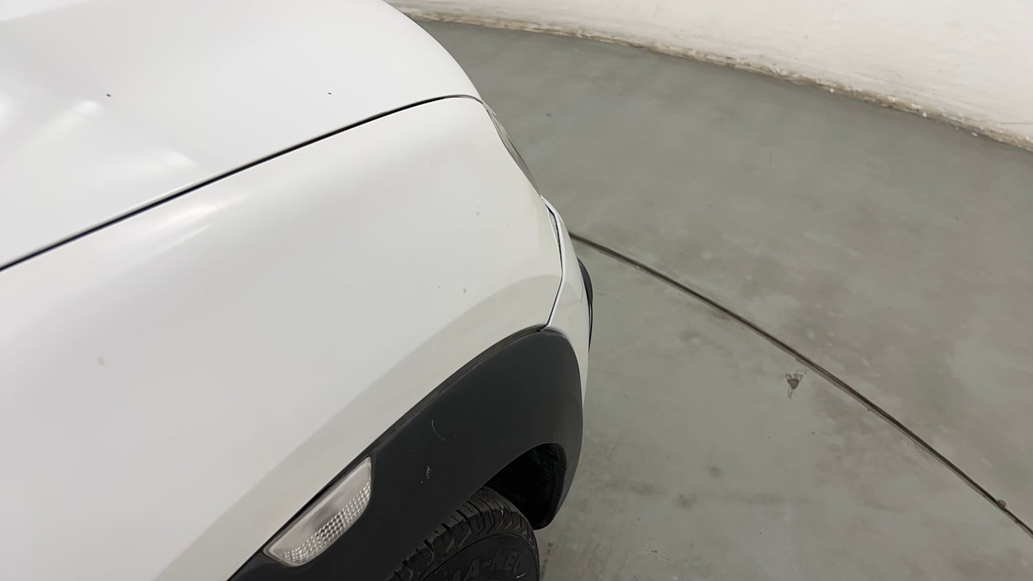Used 2017 Renault Kwid 1.0 RXT AMT Petrol Automatic dents MINOR SCRATCH