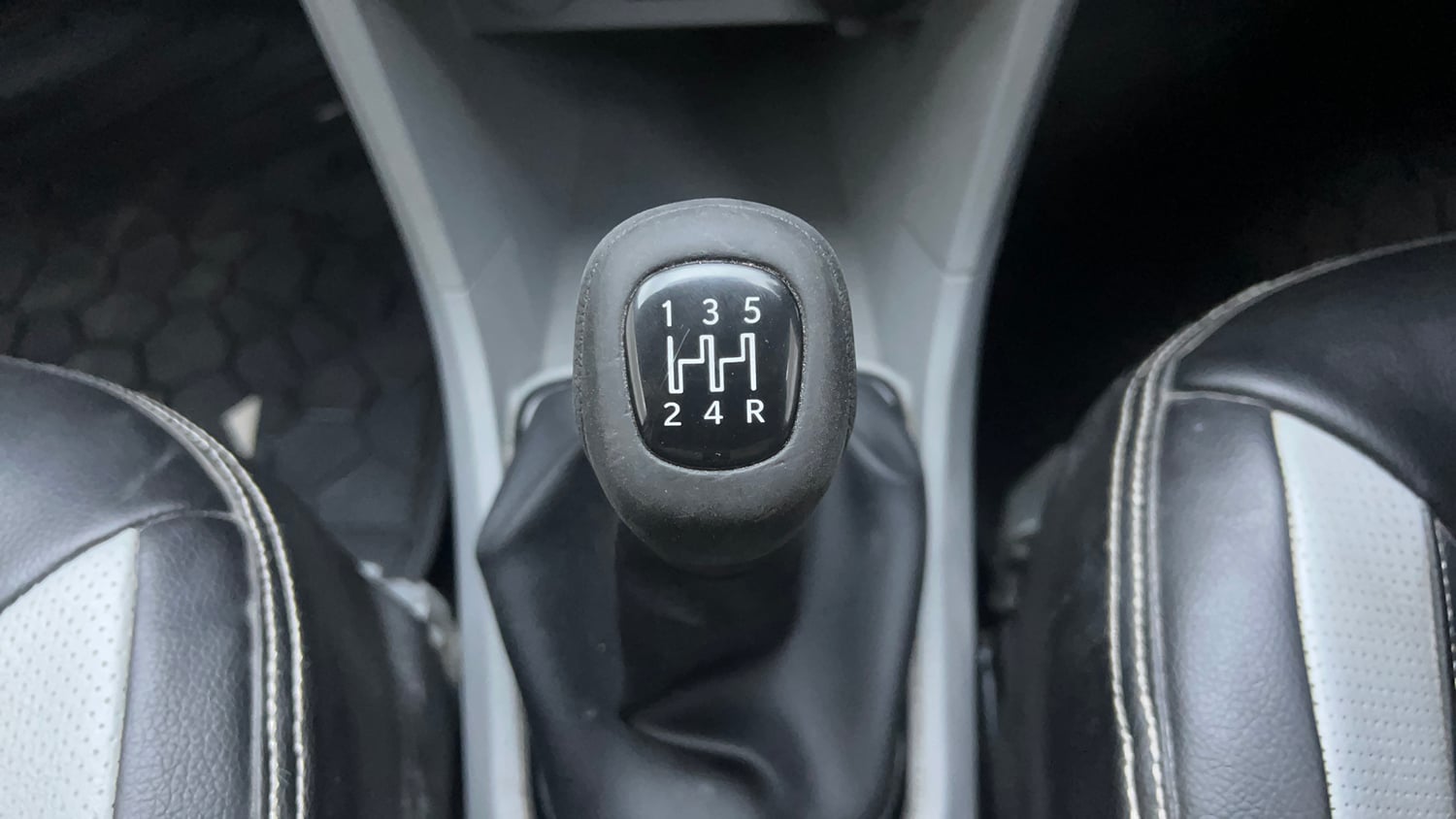 Used 2021 Tata Tiago XZ Plus Petrol Manual interior GEAR  KNOB VIEW