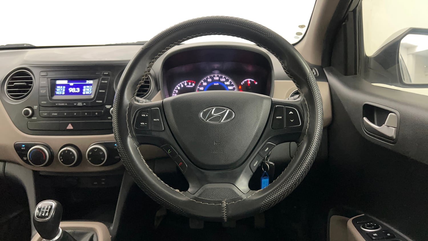 Used 2016 Hyundai Grand i10 Sportz 1.2 Kappa VTVT Petrol Manual interior STEERING VIEW