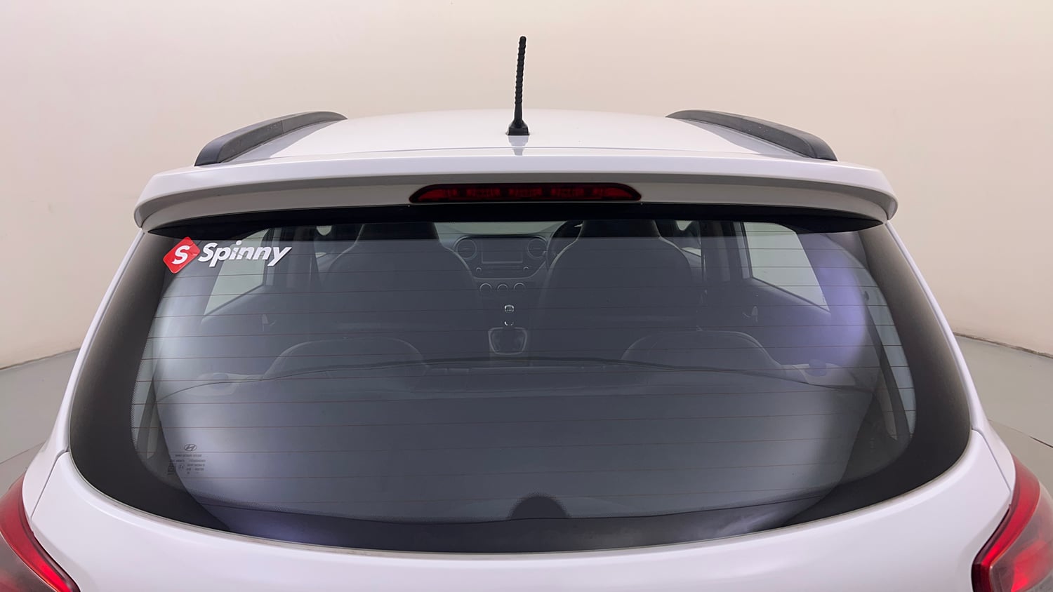 Used 2020 Hyundai Grand i10 Sportz 1.2 Kappa VTVT Petrol Manual exterior BACK WINDSHIELD VIEW