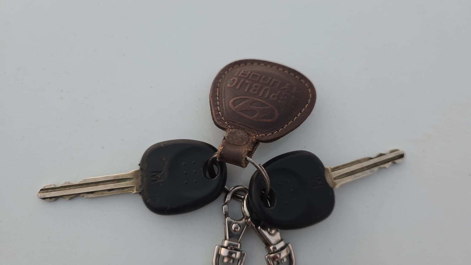 Used 2013 Hyundai i10 Sportz 1.2 Kappa2 Petrol Manual extra CAR KEY VIEW