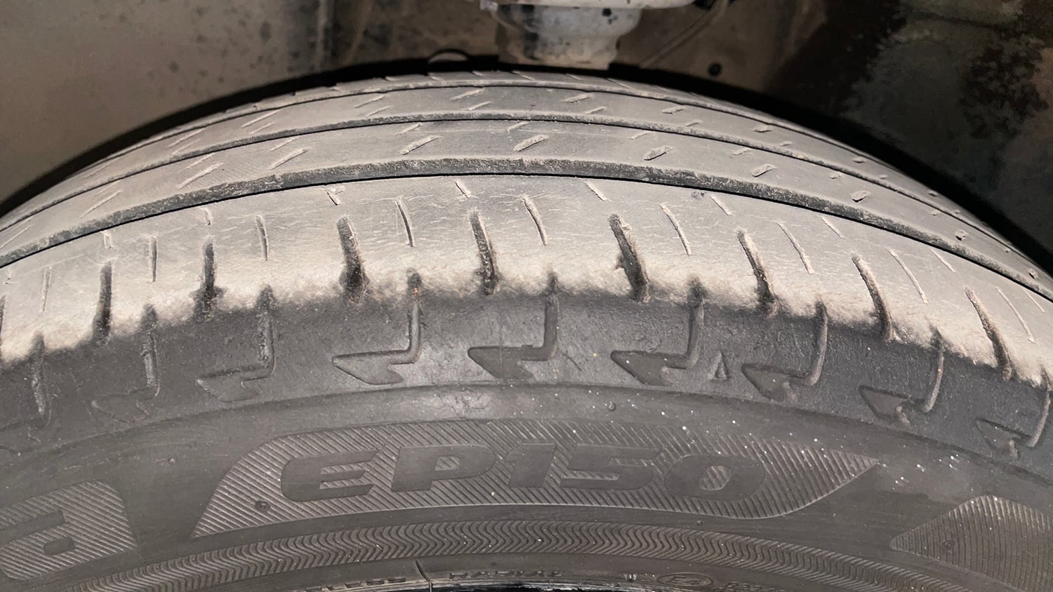 Used 2020 Maruti Suzuki Ignis Alpha 1.2 AMT Petrol Automatic tyres LEFT FRONT TYRE TREAD VIEW
