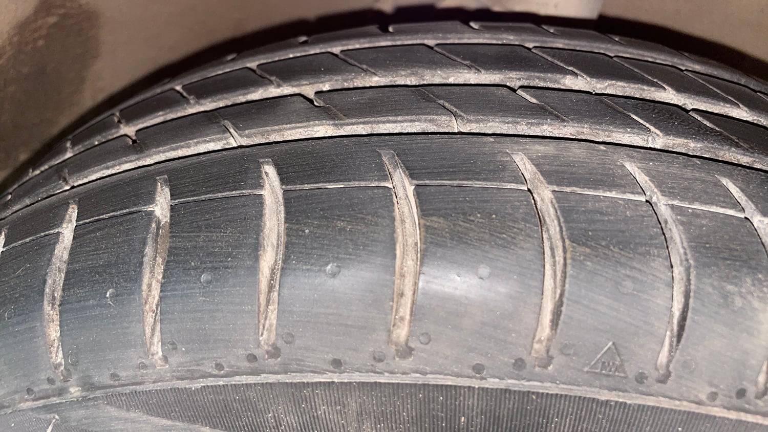 Used 2019 Hyundai Grand i10 Sportz 1.2 Kappa VTVT Petrol Manual tyres RIGHT FRONT TYRE TREAD VIEW