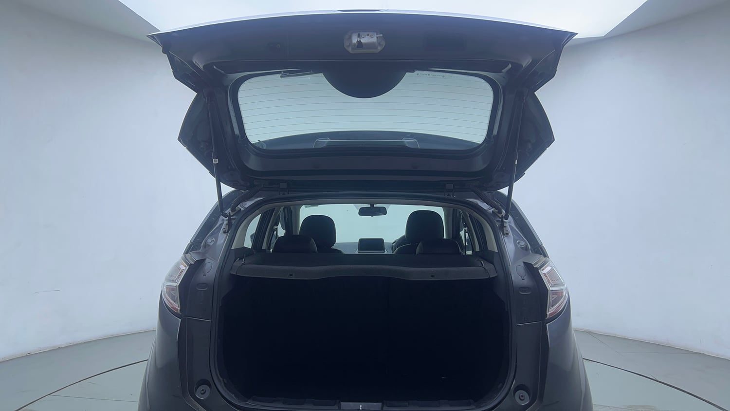 Used 2018 Tata Nexon XZA Plus Diesel Diesel Automatic interior DICKY DOOR OPEN VIEW