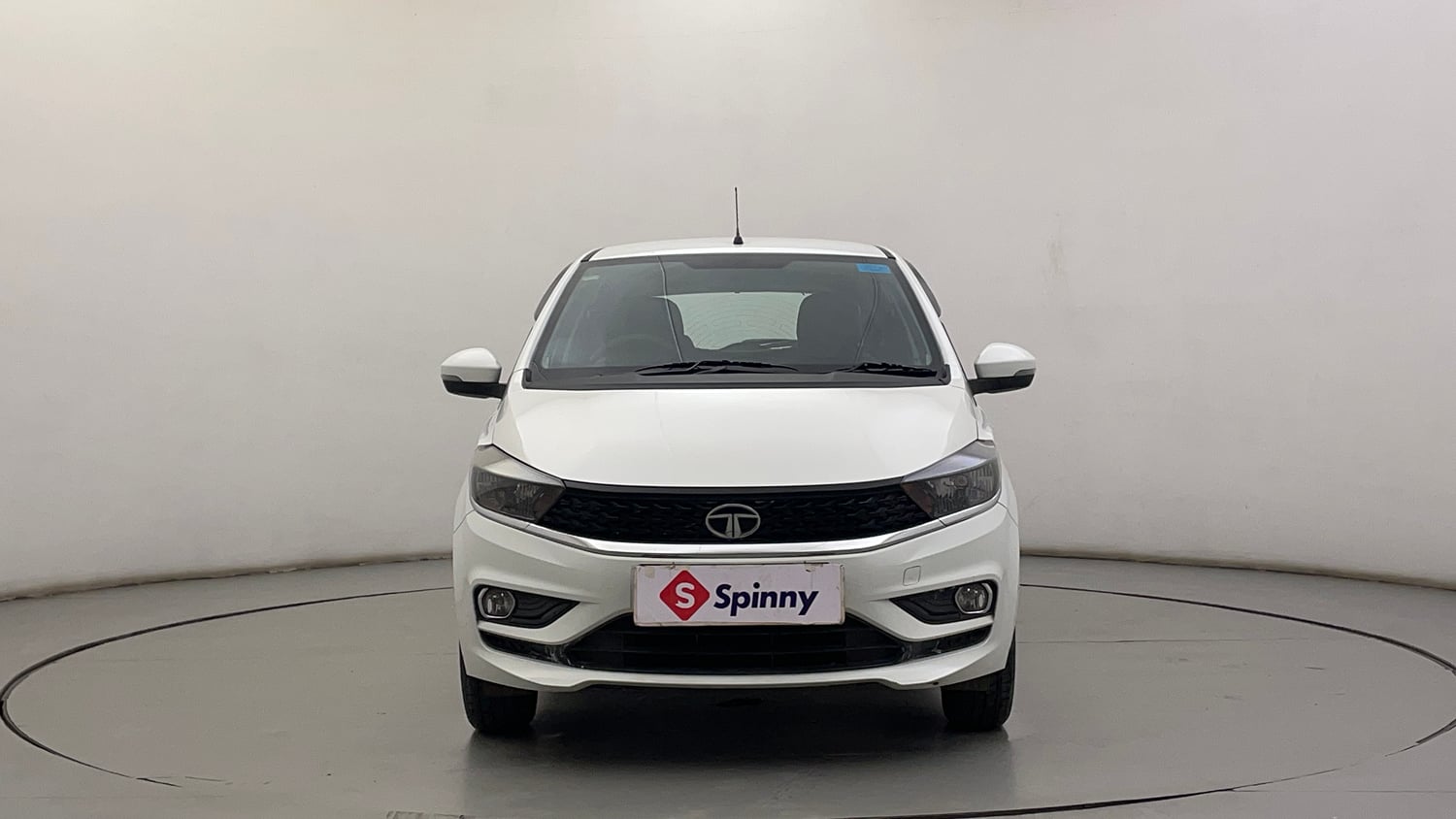 Used 2020 Tata Tiago Revotron XZ Petrol Manual exterior FRONT VIEW