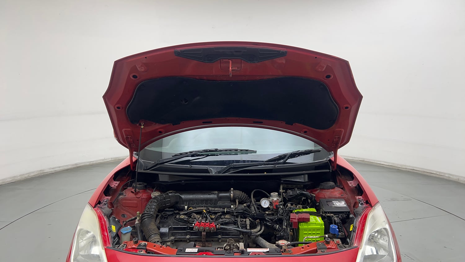 Used 2018 Maruti Suzuki Swift VXI CNG (Outside Fitted) Cng Manual engine ENGINE & BONNET OPEN FRONT VIEW